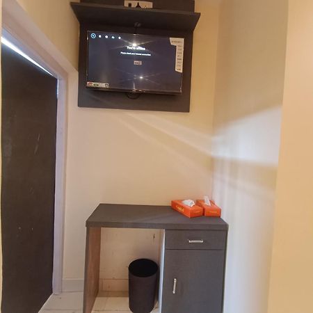Hotel Powai Residency Mumbai Dış mekan fotoğraf